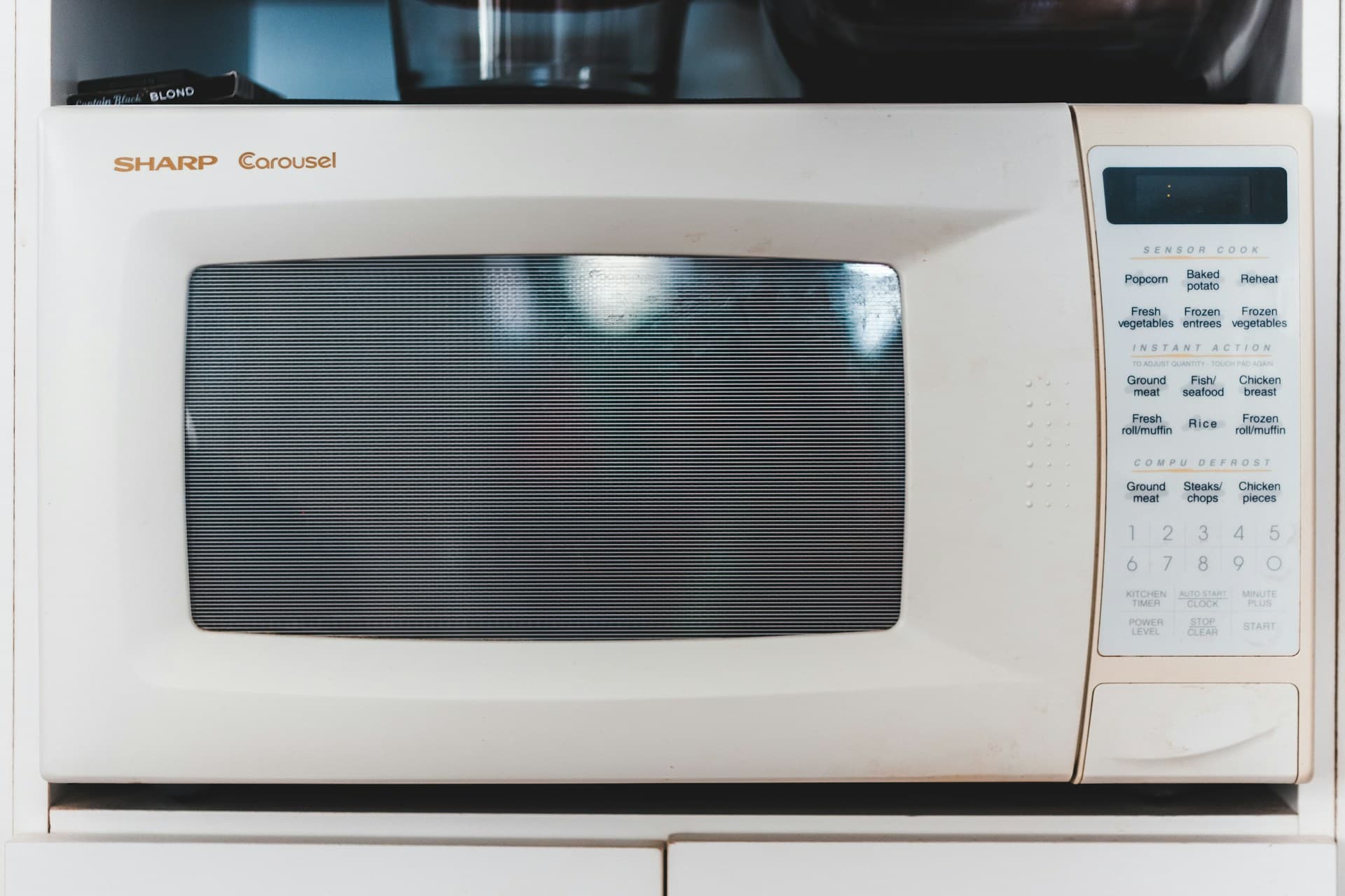 Microwave Oven